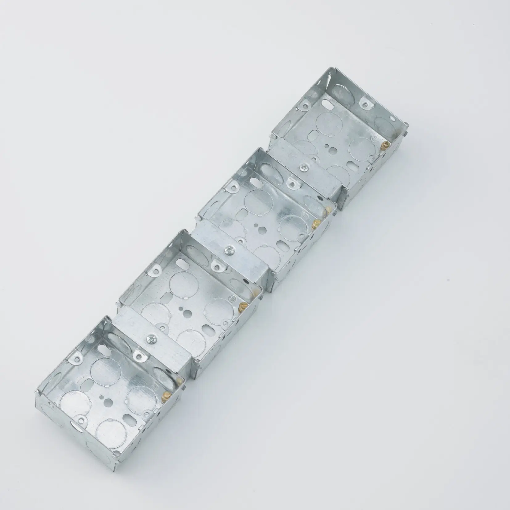 Box with Metal Connector