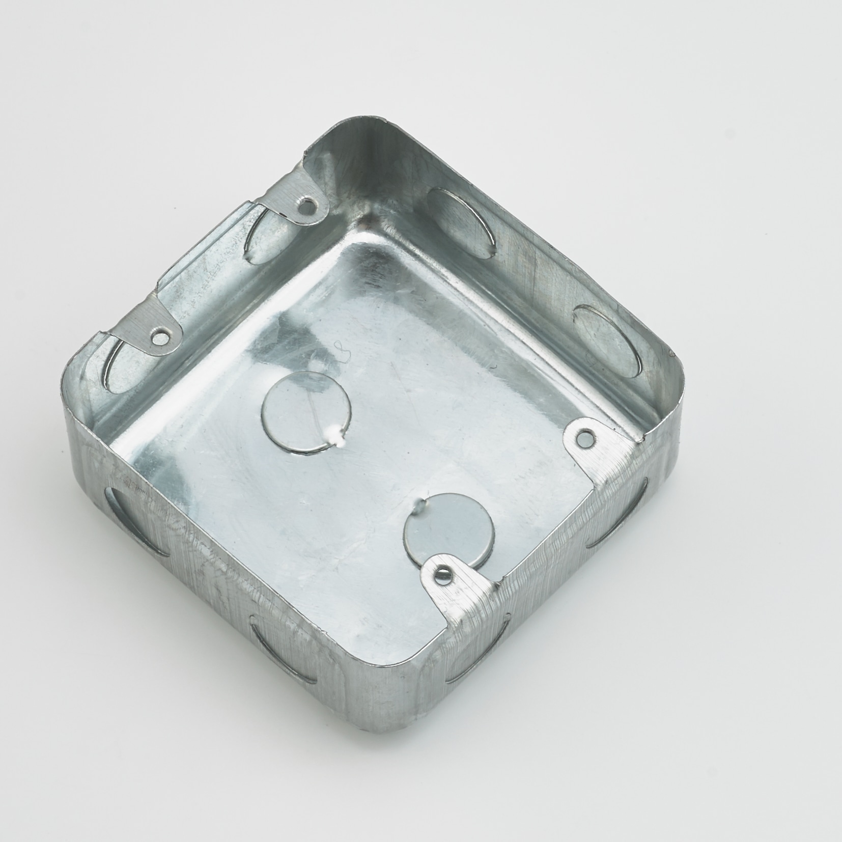 WALL BOX